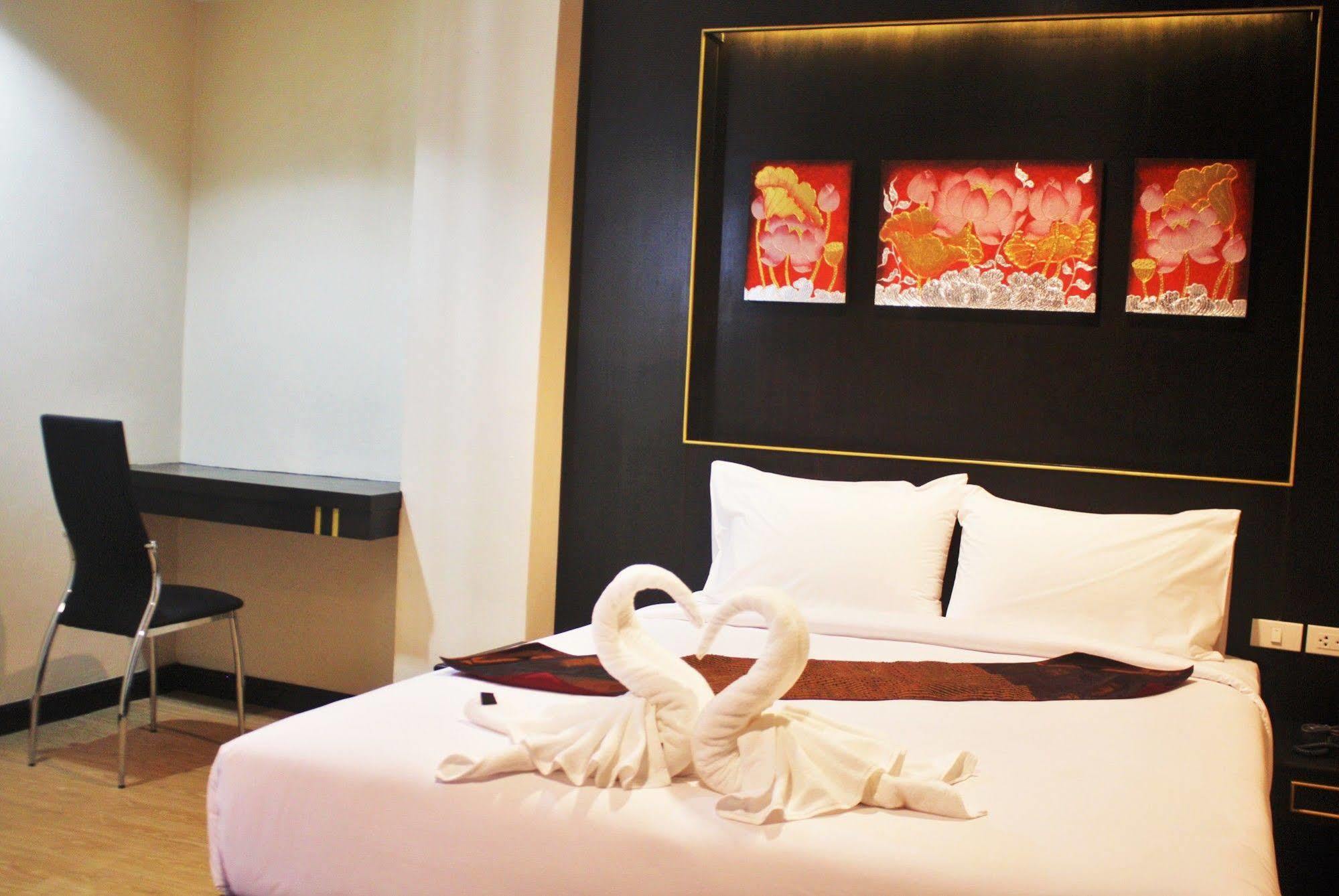 Metro Hotel&Spa Thung Song Buitenkant foto