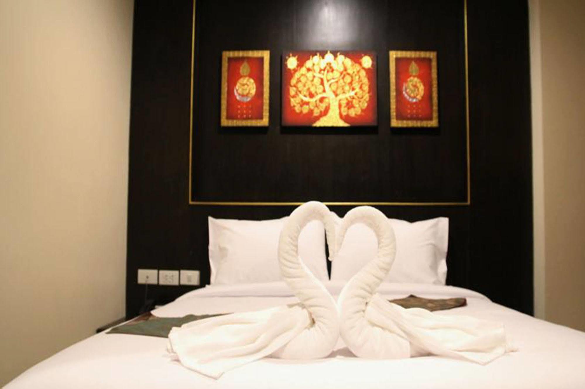Metro Hotel&Spa Thung Song Buitenkant foto
